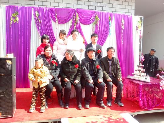 现场实拍：河南周口农村婚礼，新娘漂亮新郎老实