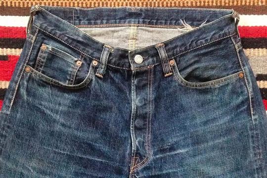 从设计、裁剪、缝纫过程，带你了解牛仔裤重要的功能性部件