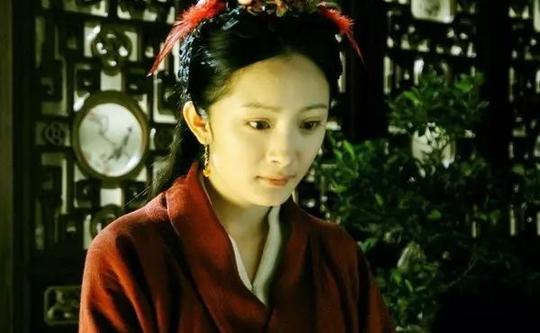 古代丫鬟的悲惨生活：随意买卖的商品，变态主人的玩物