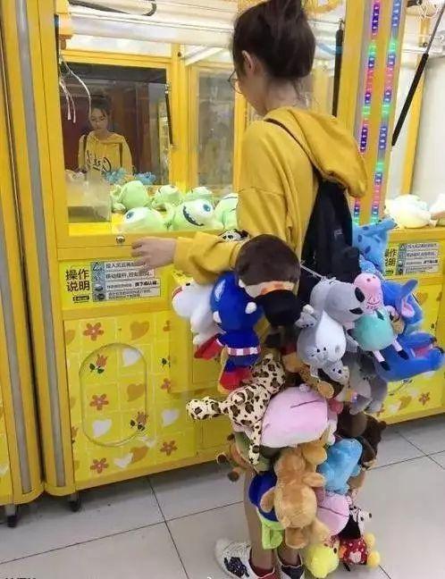 生意很冷清，没关系，新来一批好员工，马上就会好