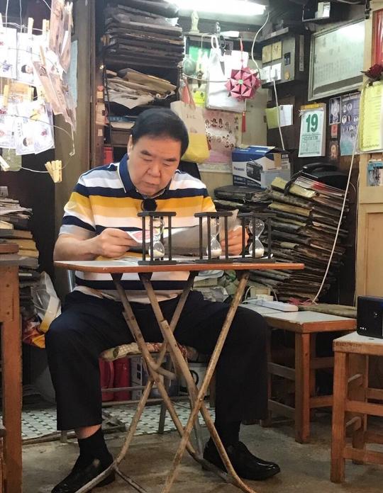 细数娱乐圈风生水起做生意却惨赔的张学友赵薇等娱乐巨星们