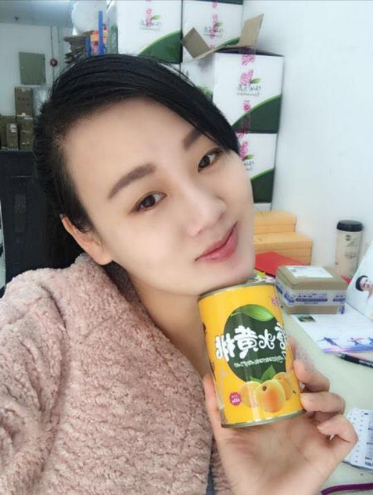 宝妈微商创业看黄桃罐头张艺扬——人生如艺神采飞扬