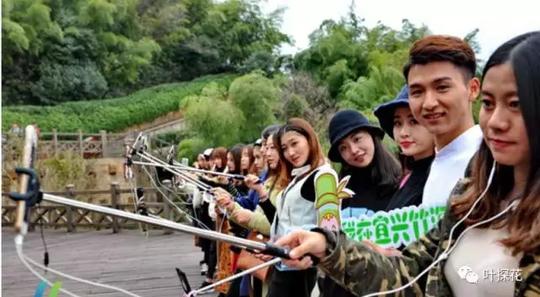 一场突破传统套路的旅游直播，却有百万群众打call