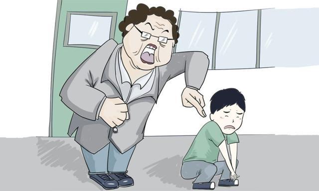 如果小孩反应幼儿园老师打他应该怎么办?