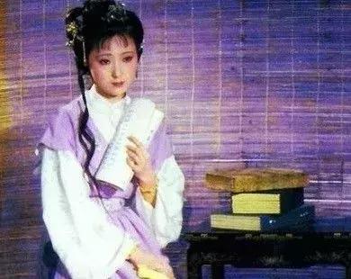 林黛玉的原生家庭对她带来了什么影响？