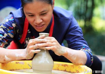 工作女郎污陶艺撸点gif动图