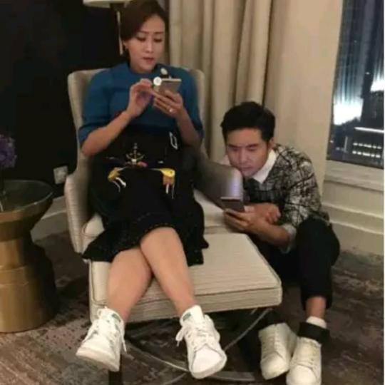 黄晓明吴尊都是怕老婆的主，陈小春证明大哥的女人真的不敢惹