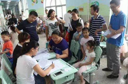 昆明外来务工子女如何申请入学？明年起全面实行网上预约登记