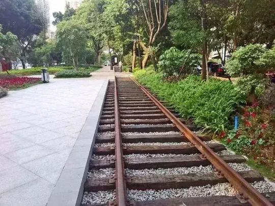 去哪儿玩|广州最文艺的冷门拍照圣地：废弃火车、工业厂房…