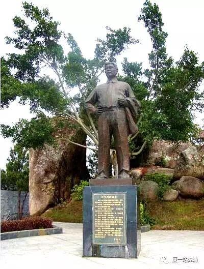 雕园述历史铭感唐山情——漳浦天福石雕园