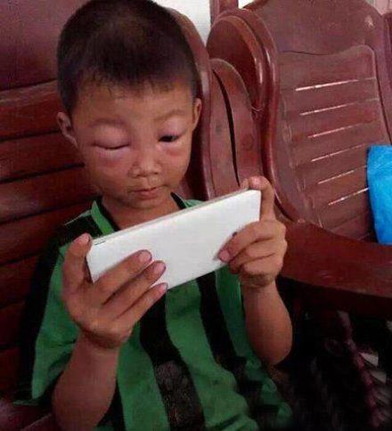 手机贴膜对眼睛不好吗?