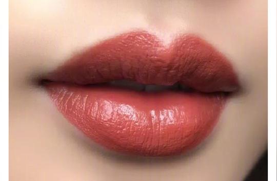 ysl、mac这几款口红美炸天！还抢什么断货色，好看的冷门色盘点！