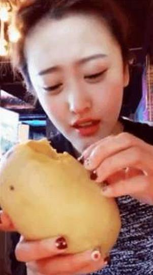 实拍：为什么看完《前任3》，这些女孩都会这样？
