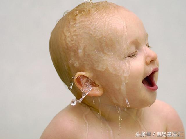 冬天给宝宝洗澡要注意什么