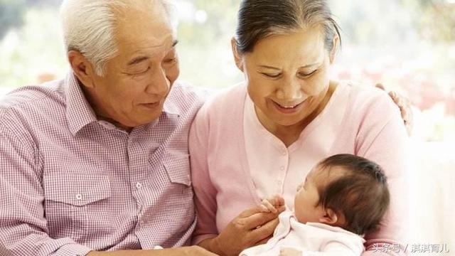 春节期间怎么拒绝人抱孩子