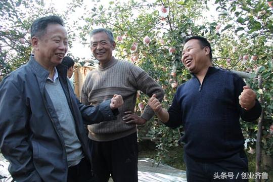 民办教师为了补贴家用去创业成为集团老总