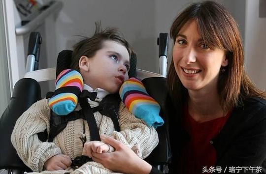 首相老公失业快两年？夫人创业赚钱，说“该轮到他支持我啦”