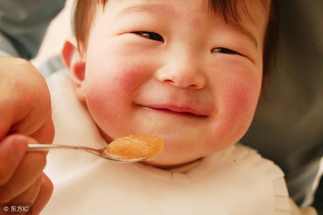 给宝宝选择怎样的成品辅食