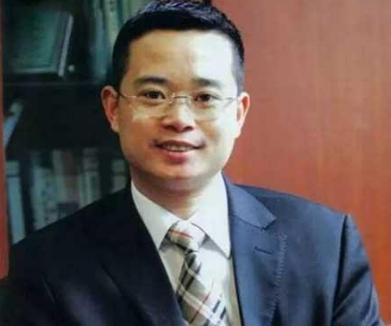 搬砖工坐拥千亿上市公司,赔光200万后狂赚492亿,京东腾讯争相拉拢