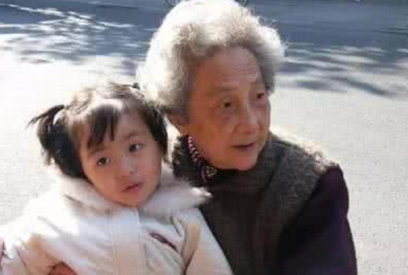 带孩子吃力不讨好怎么办