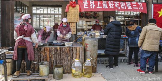 农村大姐用蜂蜜制作的美食已有百年，15元一斤，年销三四百万元