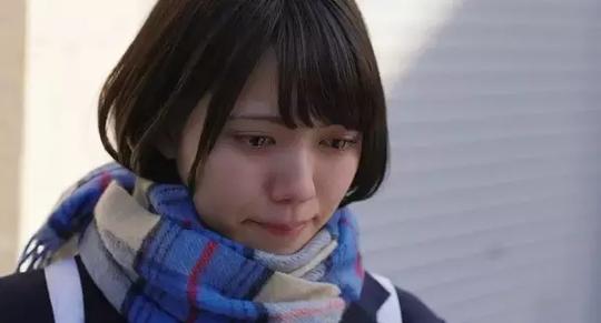抖s校草爱上我纯爱漫改《狼少女与黑王子》