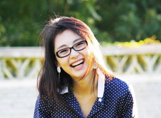 丈夫索要1万块，妻子发现丈夫原来背后竟干这些勾当