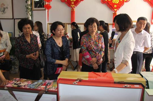 看走秀！淄博市暨高青县居家创业就业脱贫成果展居然美成这样