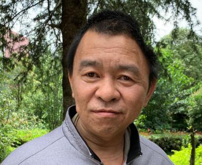 昆明寻亲：五旬男子被救助，穿灰色外套，高约1米6