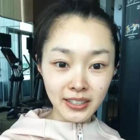 网络美女素颜.网络素颜照？