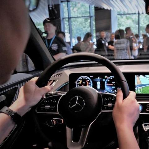 gaming car（Gaming Car，游戏与汽车的完美结合）