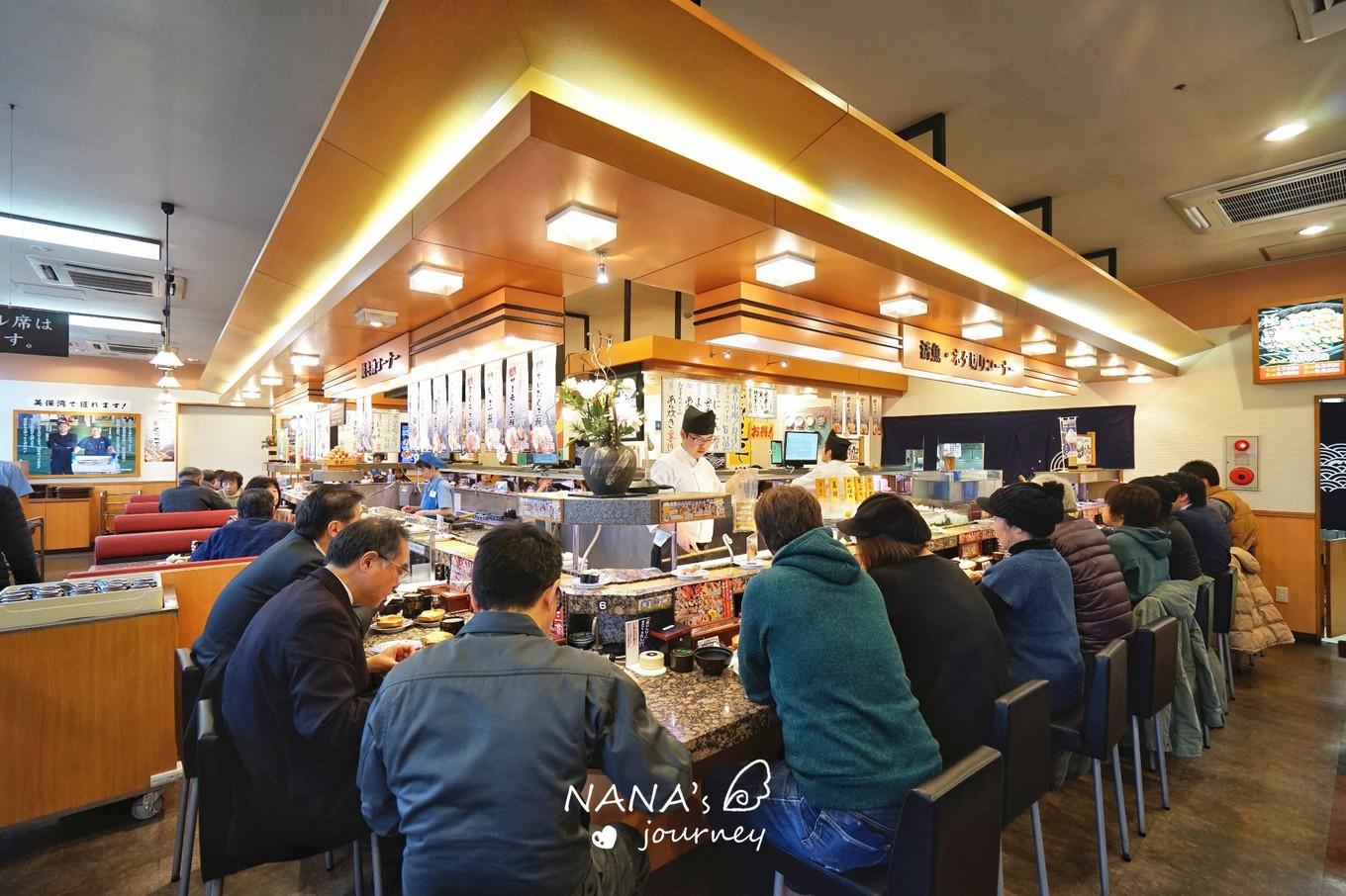 店铺可以做什么美食（有些便利店为何要植入餐饮功能）