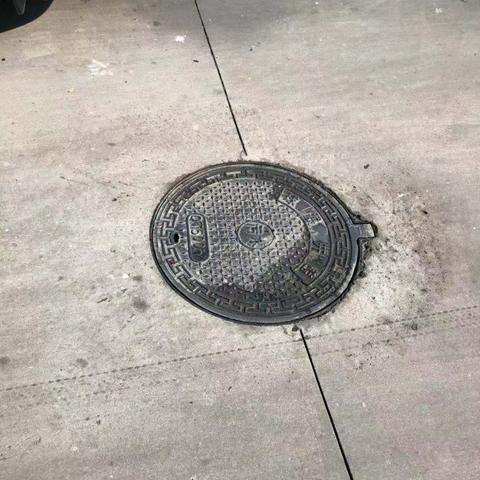 保定市宜家宾馆在哪里