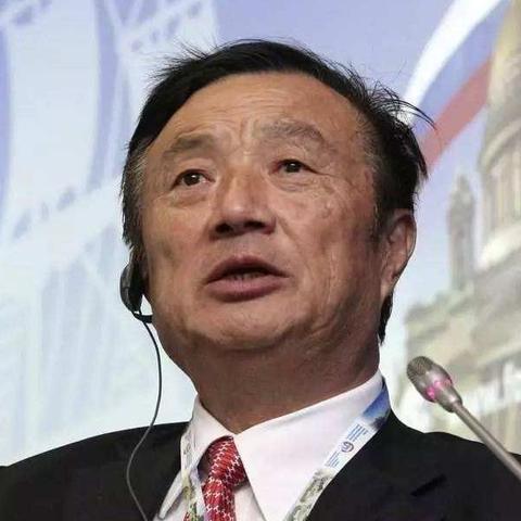 博通畅想900亿美元定制AI芯片市场引欢呼 华尔街最高看涨至250美元