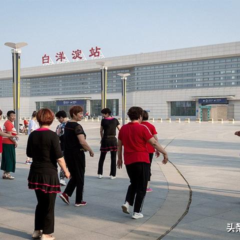 保定市白沟白洋淀高铁站的长尾关键词有什么