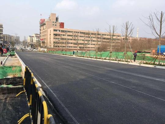 今年济南要打通27条瓶颈路，莱芜区、钢城区这些道路改造提升