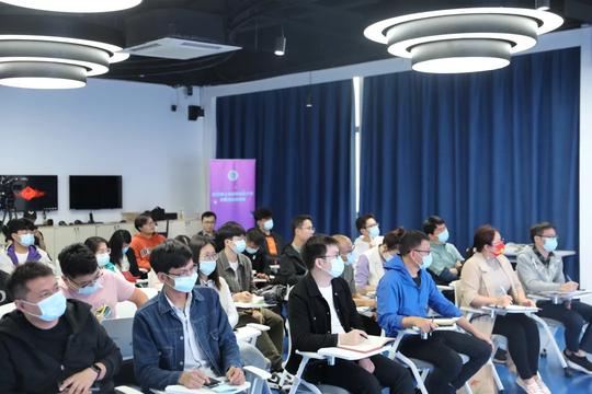 上海应用技术大学（奉贤校区）2021年创新创业师资培训班顺利开班