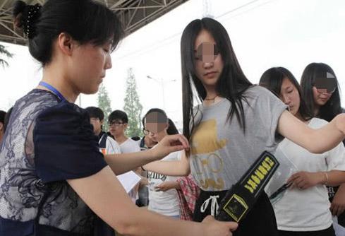 婆家拆迁，我以一万元卖给弟弟一套房，弟媳态度我才知人心隔肚皮