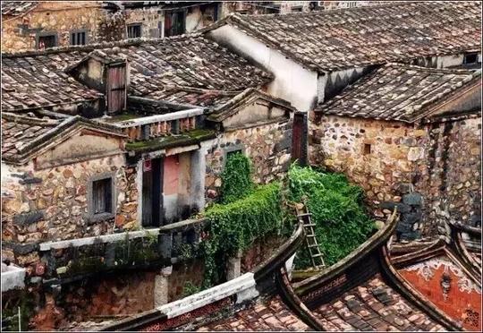 国庆最值得去的9个冷门旅行地，身在江湖却超脱世俗