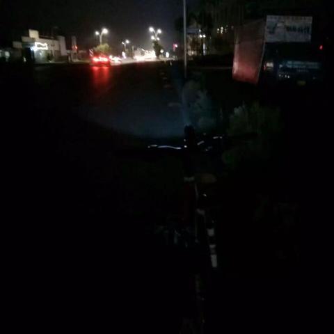 临沂市拍照店在哪里啊