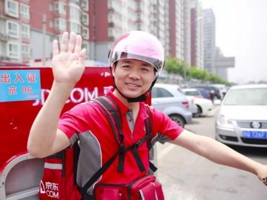 快递行业怎么了？极兔、百世接连被罚，拼多多极力撇清自身关系