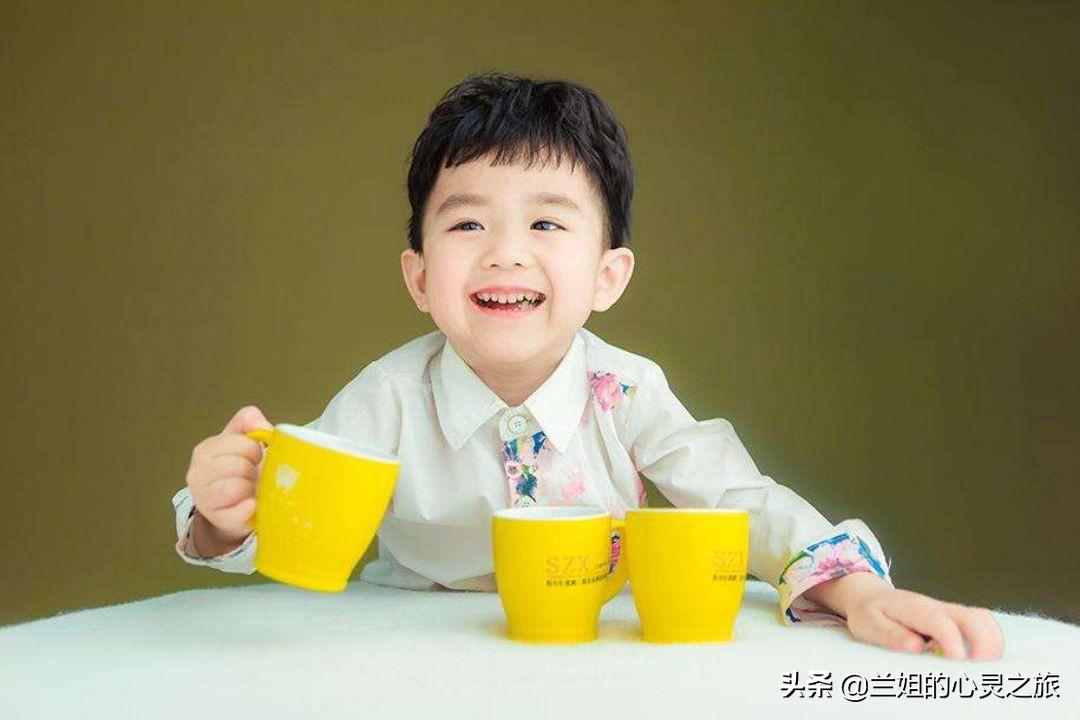 梦见自己穿着脏衣服