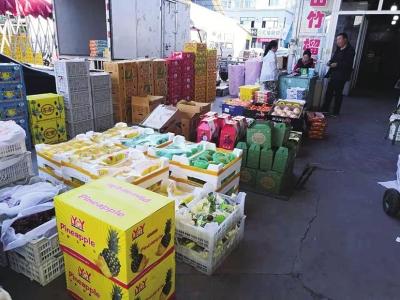 水果批发市场生意火爆