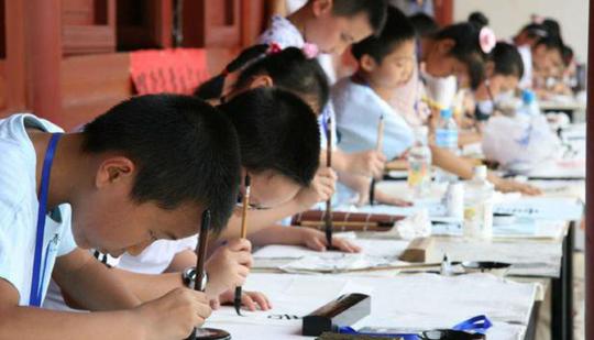 兴趣班出现“鄙视链”，钢琴舞蹈成垫底，冷门就代表“高贵”吗