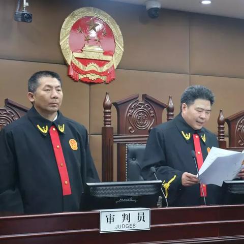 银行职员诈骗近亿元打赏主播6千万，曾让男主播连续8小时为其唱歌