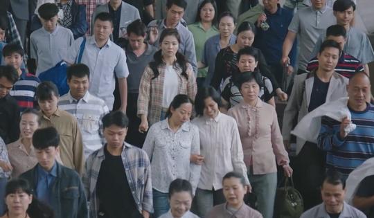刘涛新剧即将来袭，开启了揪心的女性创业之路，惨遭职场“骚扰”