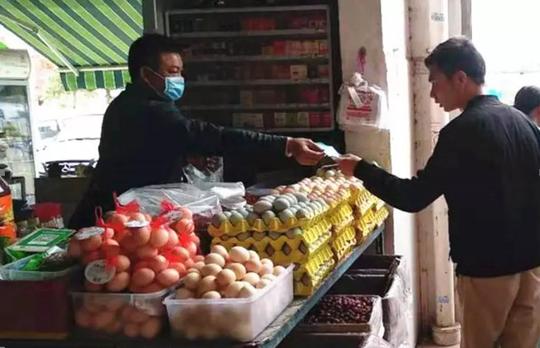 口罩只送不卖！珠海这个批发店老板为何“撒”口罩？