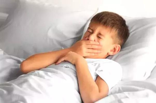 秋季孩子反复咳嗽怎么办 秋季孩子反复咳嗽怎么办