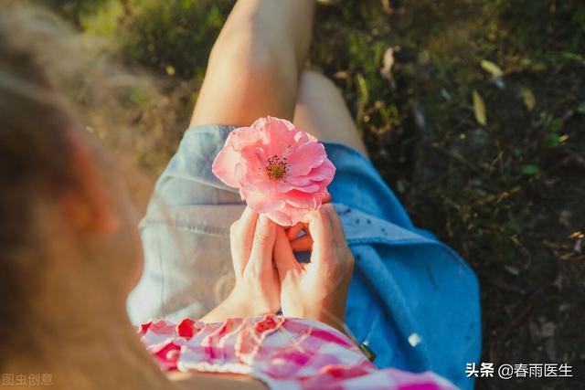 宫颈癌的引发原因有哪些 宫颈癌的引发原因有哪些