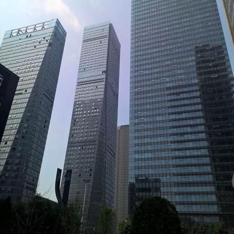 四月从天津去杭州穿什么